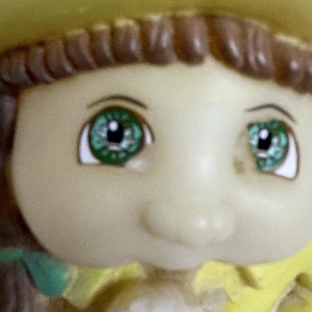 Vintage 1985 Cabbage Patch Kids Coin Bank Yellow Rain Slicker W Duck Spring